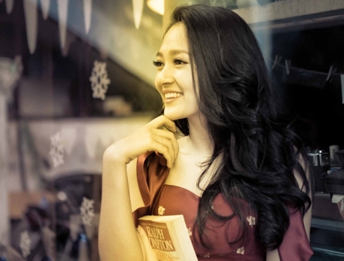 bestie mi nhan Viet de toc den dai