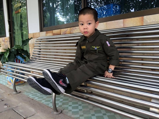 bestie chu tieu ngu guc