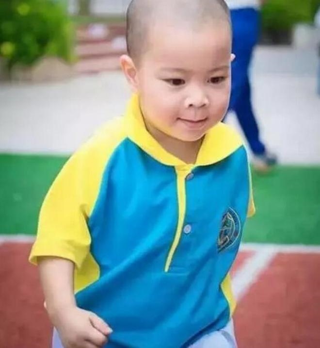 bestie chu tieu ngu guc