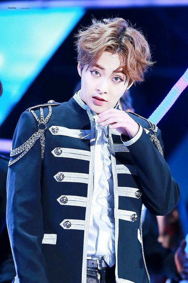 bestie nam idol co khi chat ma ca rong