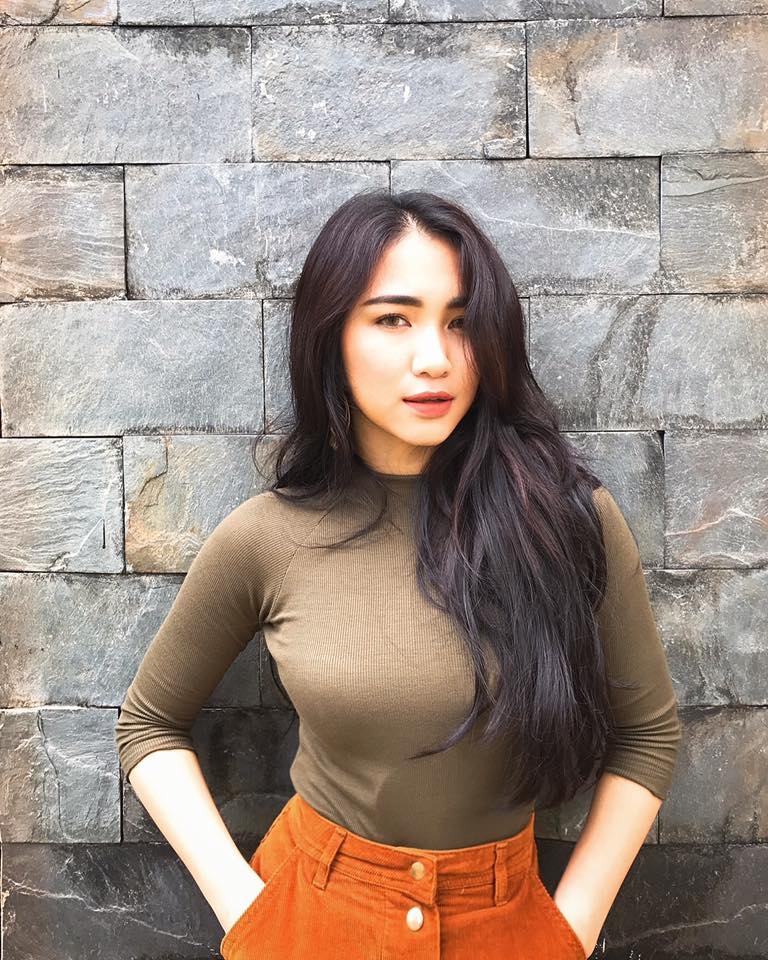bestie my nhan viet lot xac sau chia tay