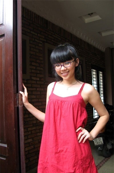 bestie my nhan viet mat moc tuoi chua 18