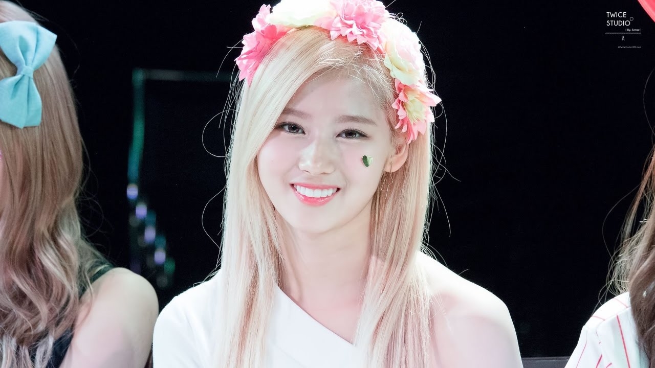 bestie sana twice