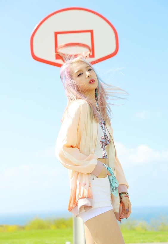 bestie hoat dong cuoi tuan 1