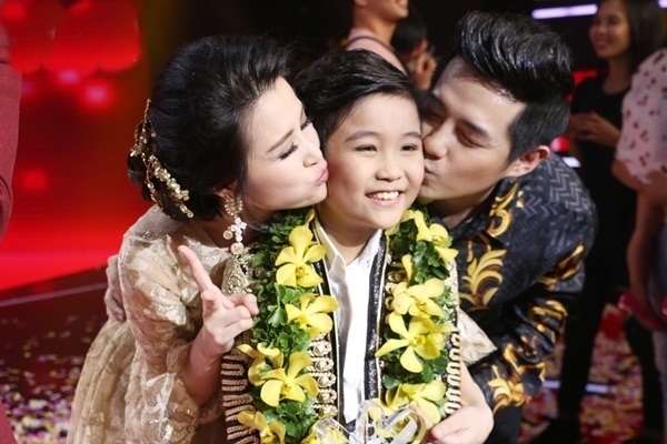 bestie giong ca nhi dang quang ngay ay bay gio
