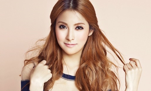 bestie idol nham lan nguoi nuoc ngoai