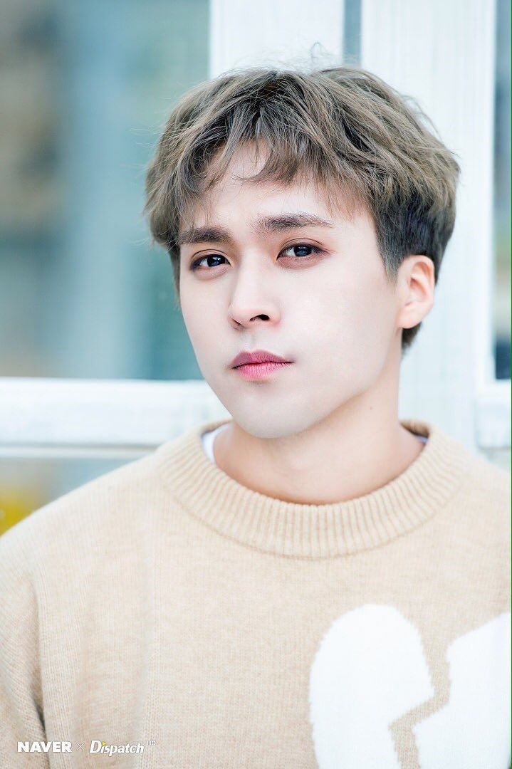 bestie idol nham lan nguoi nuoc ngoai