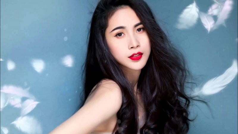 bestie mi nhan Viet de toc den dai