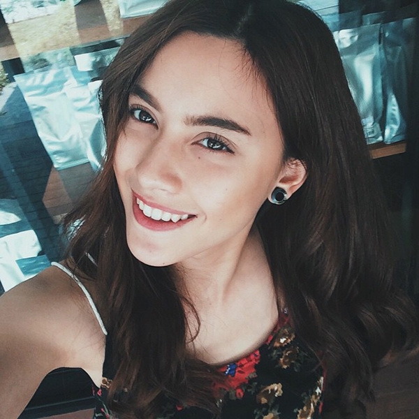 bestie trang điểm kiểu Thái 1