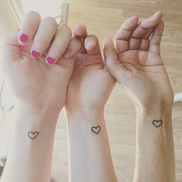 bestie hinh xam chi em gai