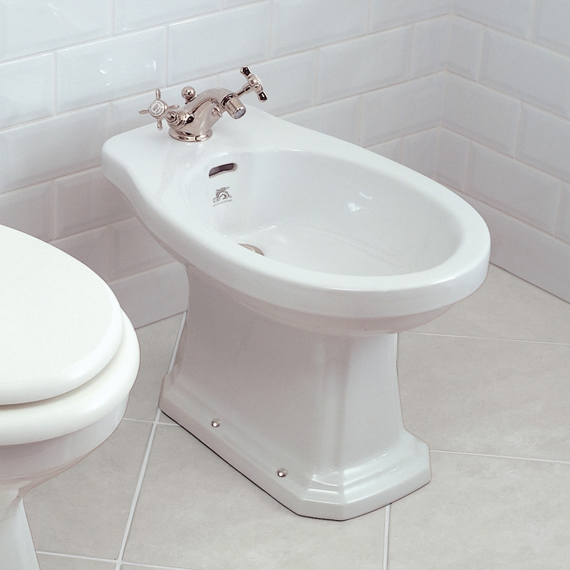 bestie toilet