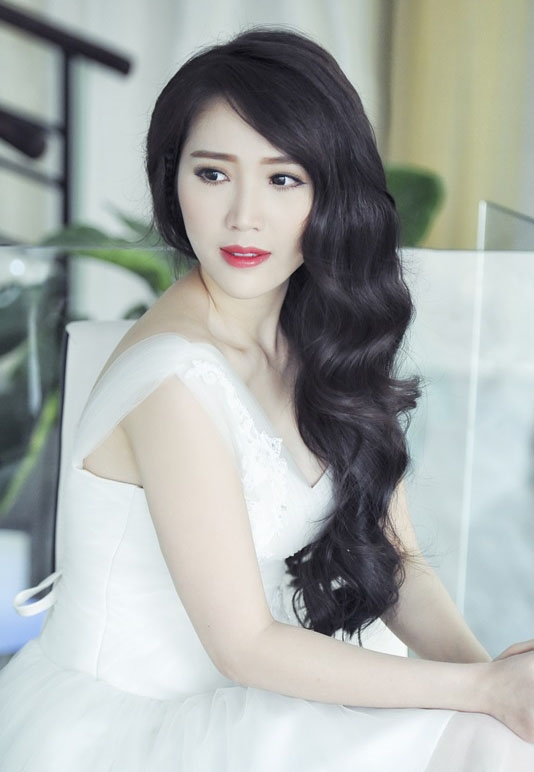 bestie mi nhan Viet de toc den dai