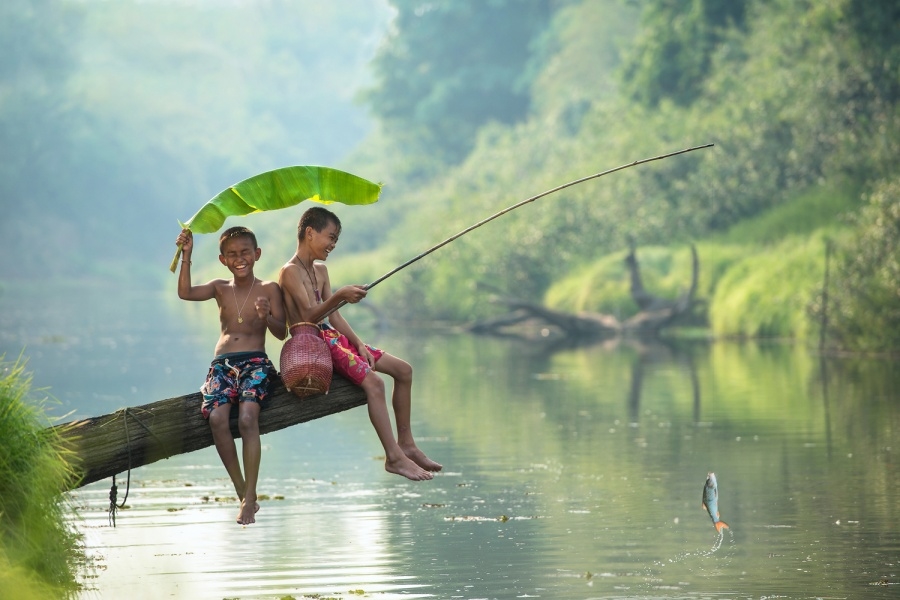 Những khoảnh khắc vui đùa của trẻ em trên khắp thế giới khiến bạn thấy yêu cuộc sống hơn
