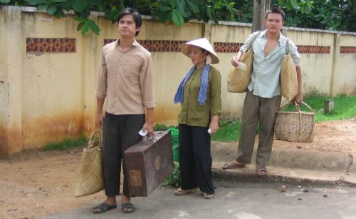bestie dan dien vien mien dat phuc