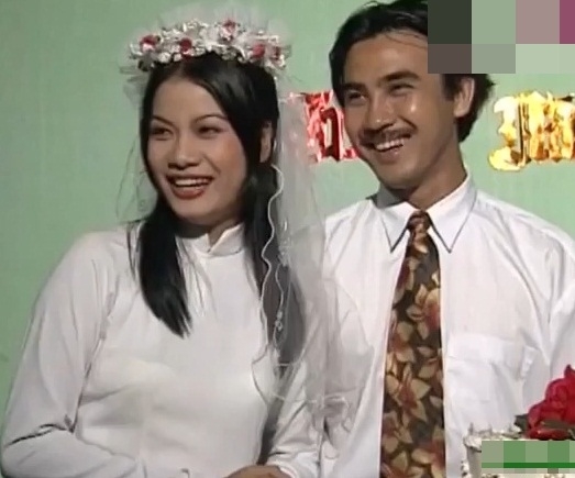 bestie dan dien vien dong tien xuong mau