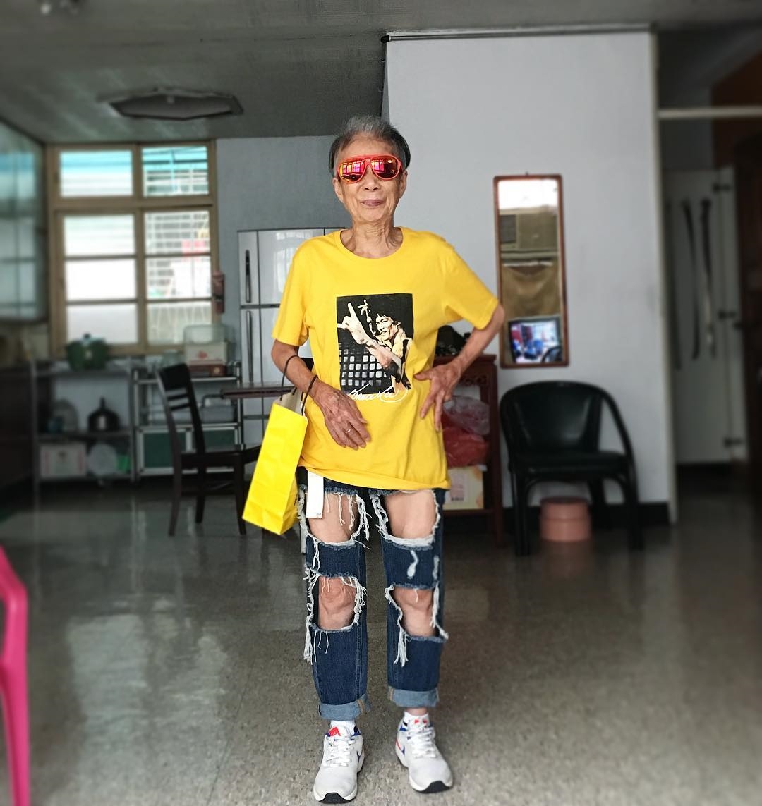 bestie cu ba thoi trang