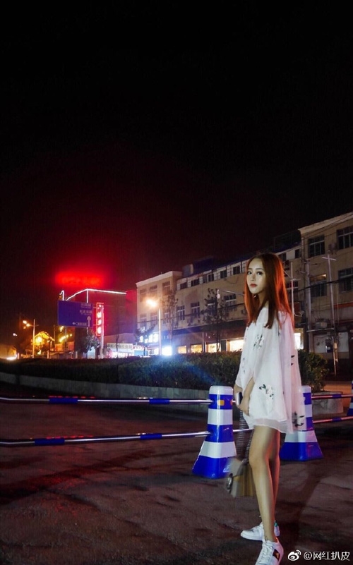 bestie hot girl anh lua tinh va anh doi thuc