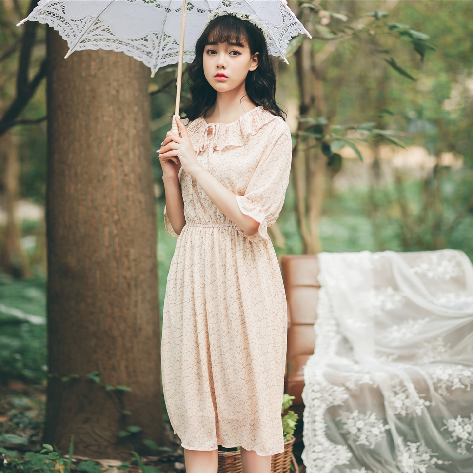 bestie trang phuc