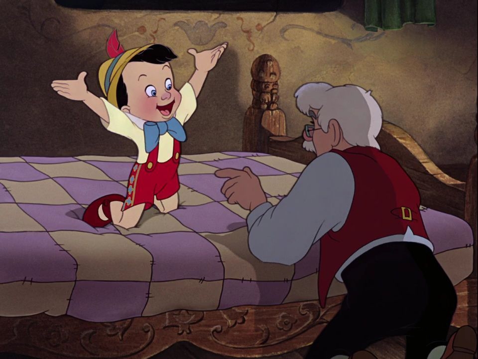 bestie vi sao nhan vat hoat hinh disney deu deo gang tay trang