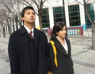 bestie dan dien vien mui ngo gai ngay ay bay gio