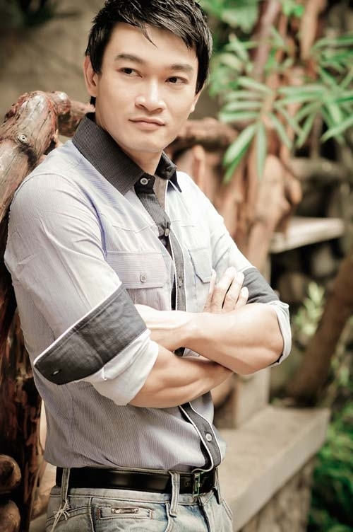 bestie dan dien vien dong tien xuong mau