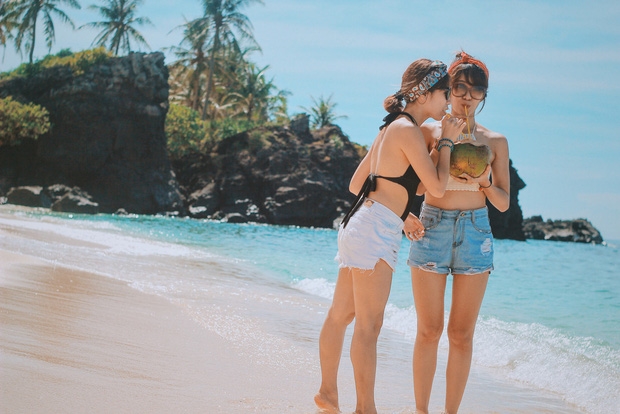 Bestie - Kieu chup anh voi hoi ban than 42