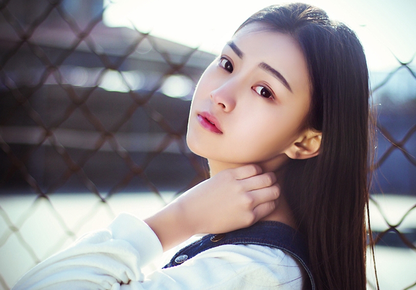 Tha thứ chưa hẳn là quỵ lụy, đó là sự kiên cường của phụ nữ khi yêu