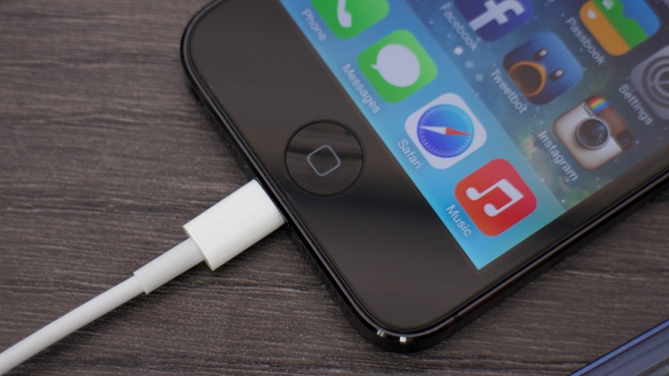 bestie 7 sai lam su dung lam hong iphone