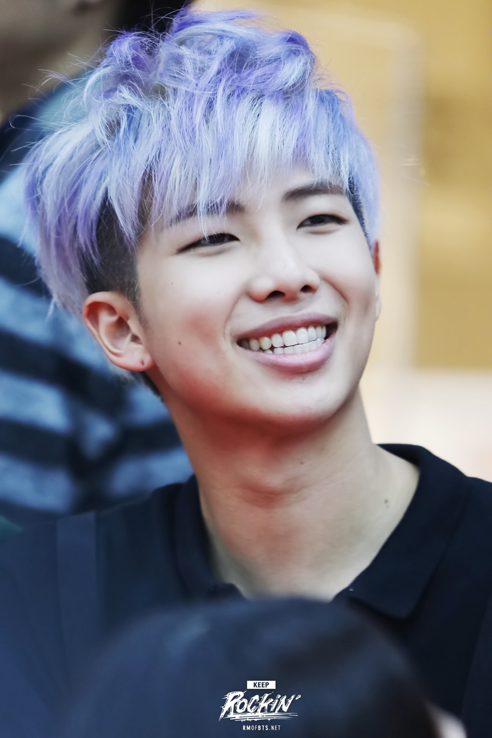 bestie truong nhom dang nguong mọ cua Kpop