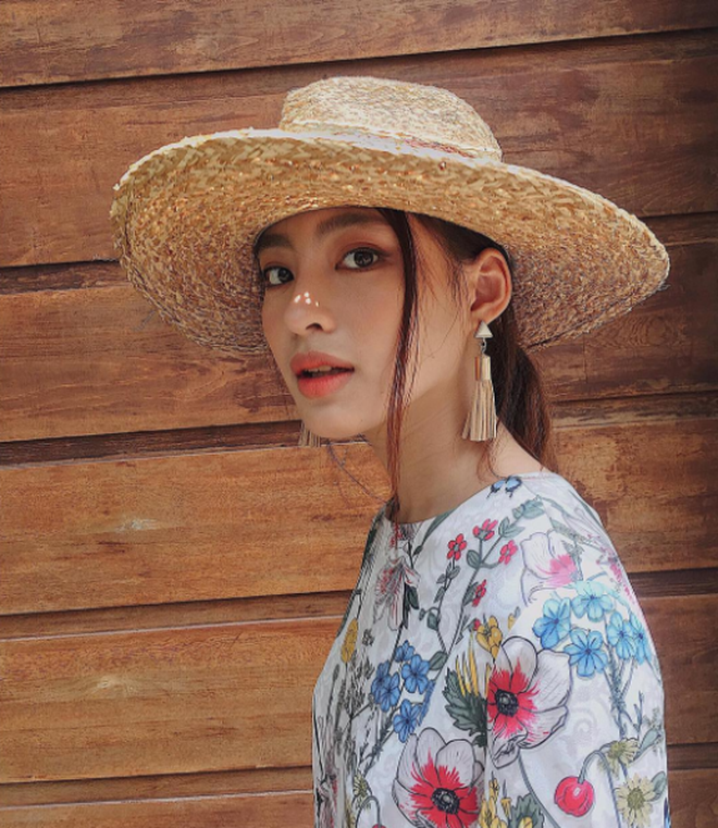 bestie sao Viet so huu doi moi day mong 14