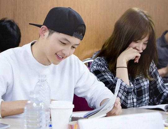 bestie khoanh khac tinh yeu Song Hye Kyo Song Joong Ki