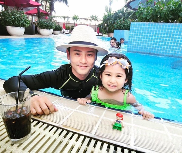 bestie sao nam ga trong nuoi con