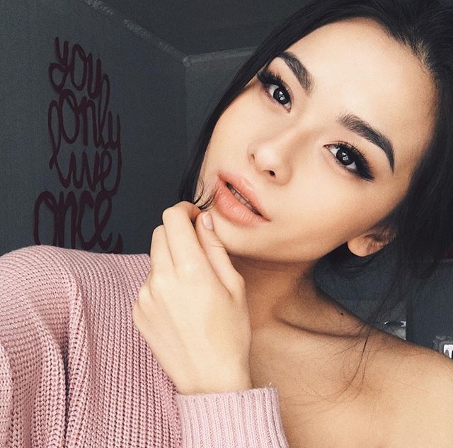 bestie-makeup-tone-mau-cam-dep-mat
