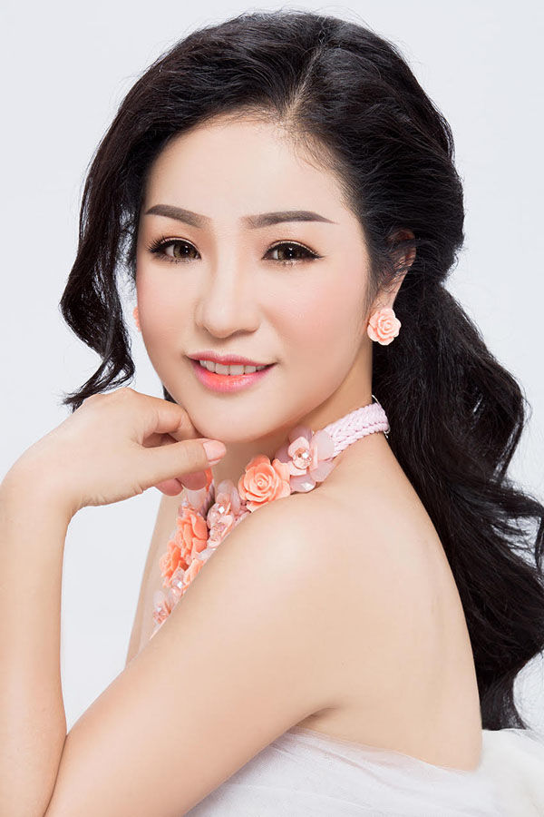 bestie sao viet cuoc song sau vo no