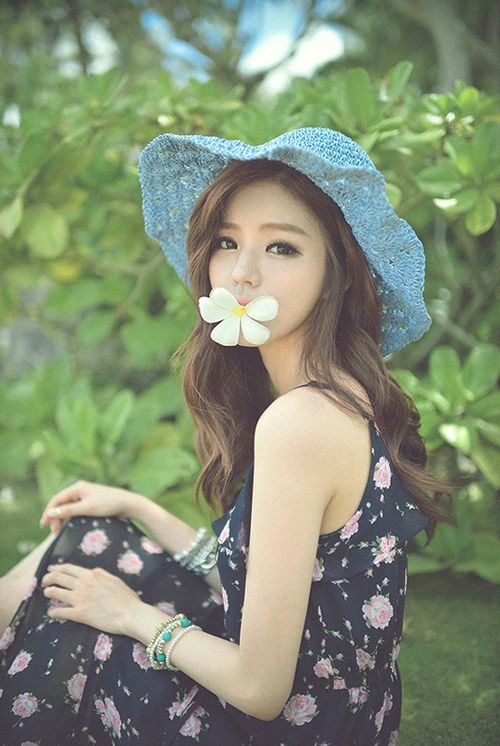bestie dau hieu nhan biet nguoi manh me