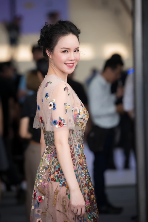 bestie hoa hau a hau viet kinh doanh thanh cong