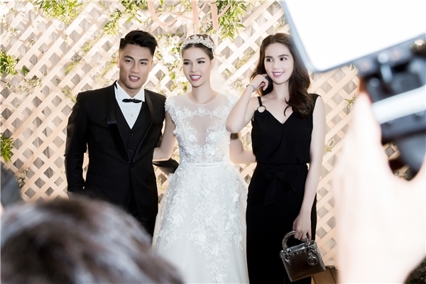bestie sao viet du dam cuoi noi hon co dau
