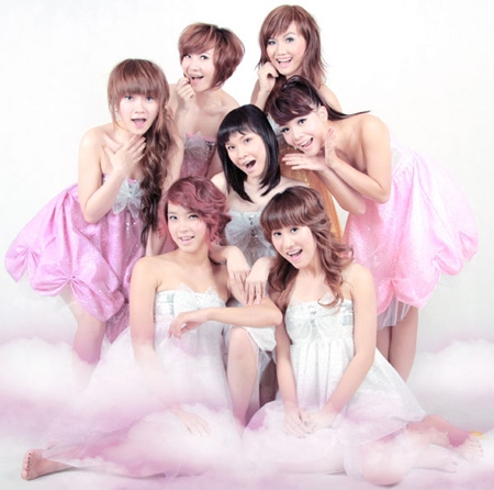 bestie tinh ban showbiz viet ran nut