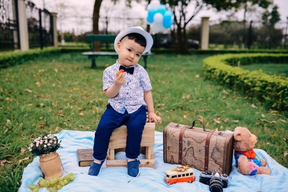 Sau scandal với Maya, Tâm Tít khoe ảnh hạnh phúc bên quý tử thứ 2