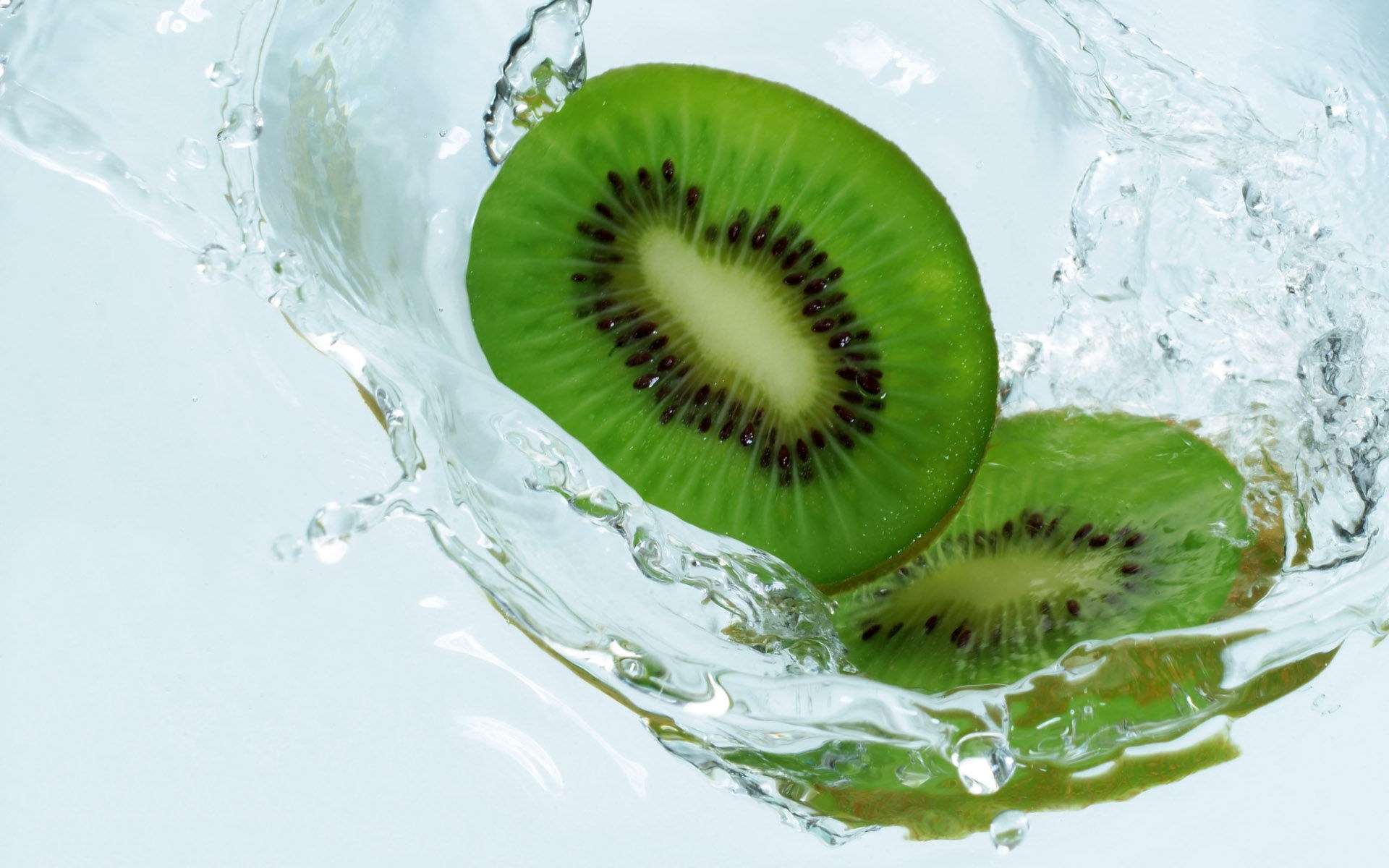 Bestie-lam-dep-voi-kiwi