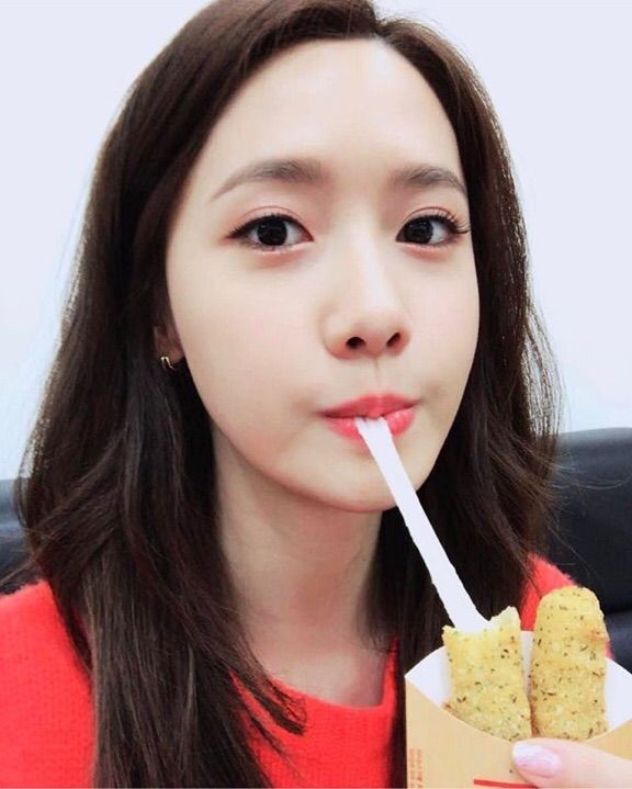 bestie-idol-han-cham-soc-da