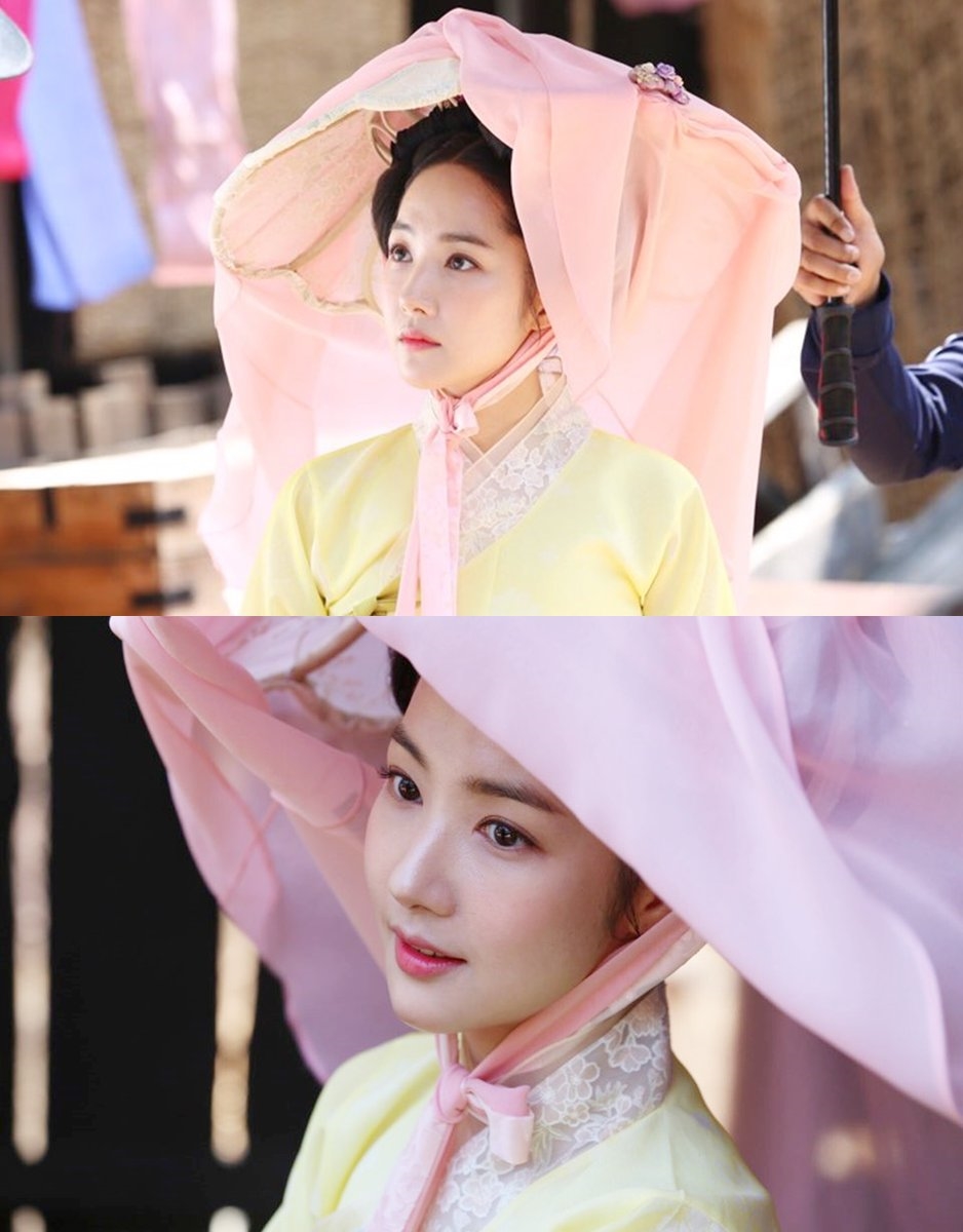 bestie sao Han mac hanbok dep nhat