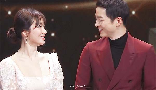 bestie khoanh khac tinh yeu Song Hye Kyo Song Joong Ki