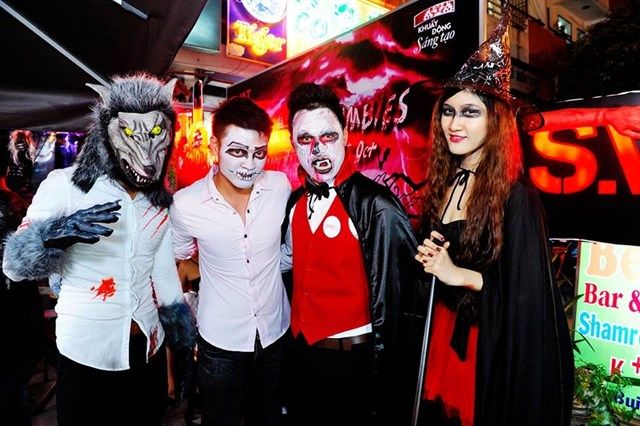 bestie-dia-diem-vui-choi-dip-Halloween