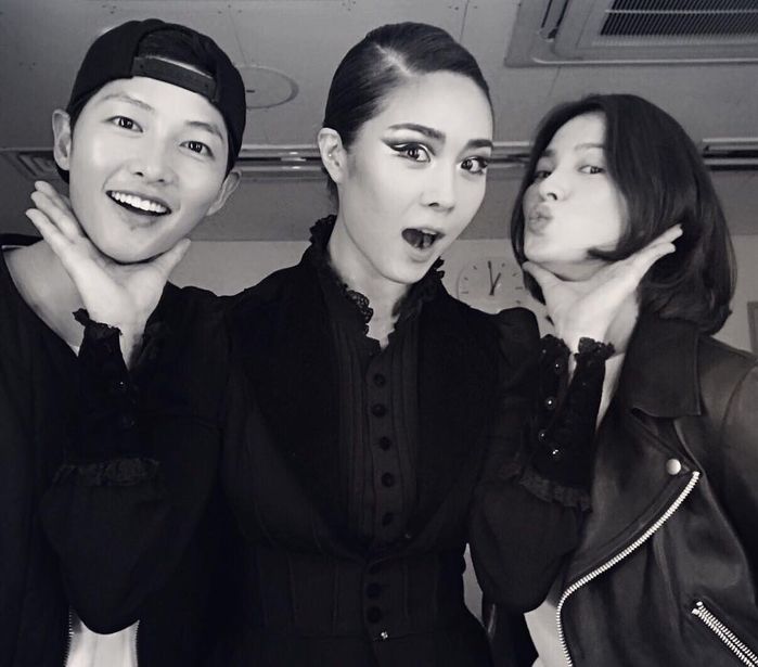 bestie dan khach moi sieu sao xu han duoc trong doi se do bo dam cuoi the ky cua song jong ki va song hye kyo