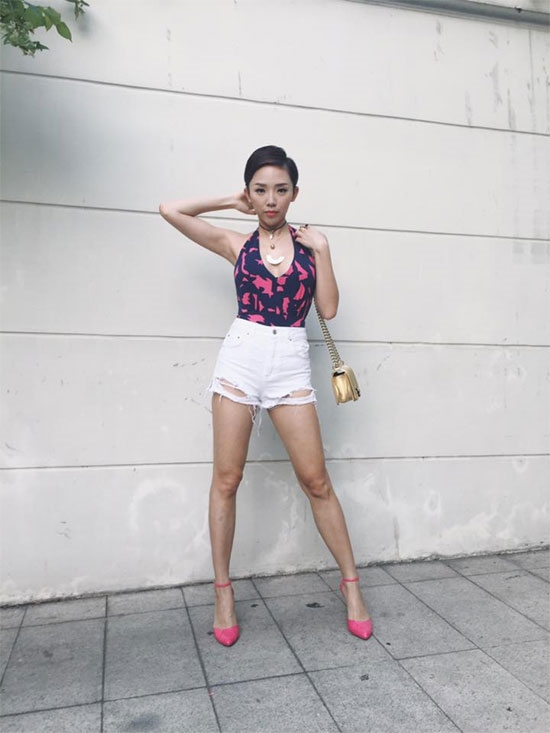bestie bi quyet chon do khoe chan thon sexy 4