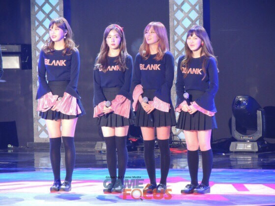 bestie Red Velvet giu cho cho thanh vien vang mat