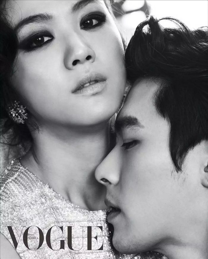 bestie nguoi dep Hoa Ngu dung canh my nam Han
