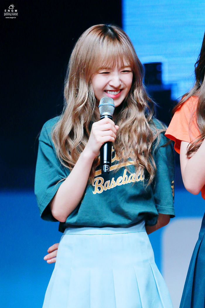 bestie my nhan Han co nu cuoi dep