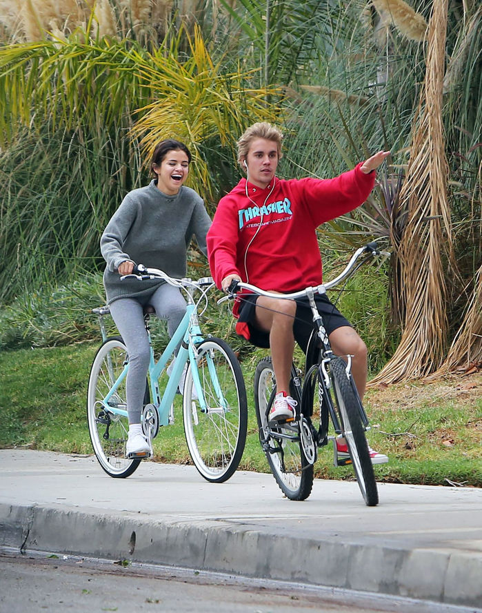 bestie selena gomez